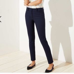 LOFT Marisa fit navy skinny pants - sz 10P - NWT